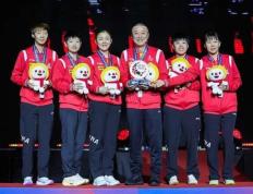 包含阿根廷女篮代表团出征亚锦赛，誓言夺得好成绩的词条